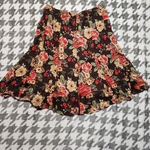 WHITE STAG Floral Skirt, size 3X (22W/24W)